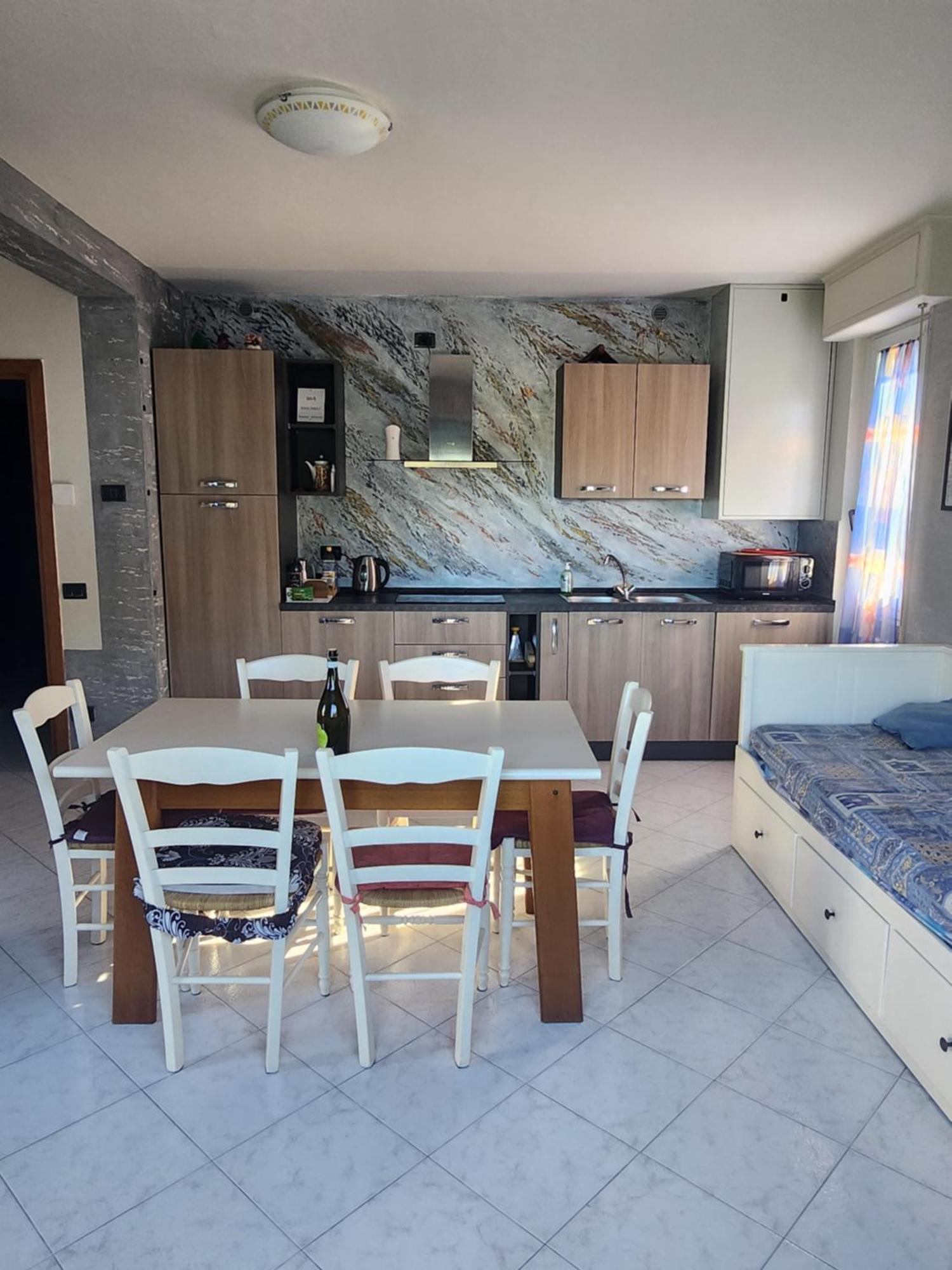 Apartment Kidonia - Iseo Apartmens *